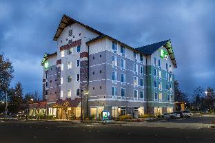holiday inn express and suites seattle south tukwila