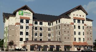 holiday inn express and suites seattle south tukwila