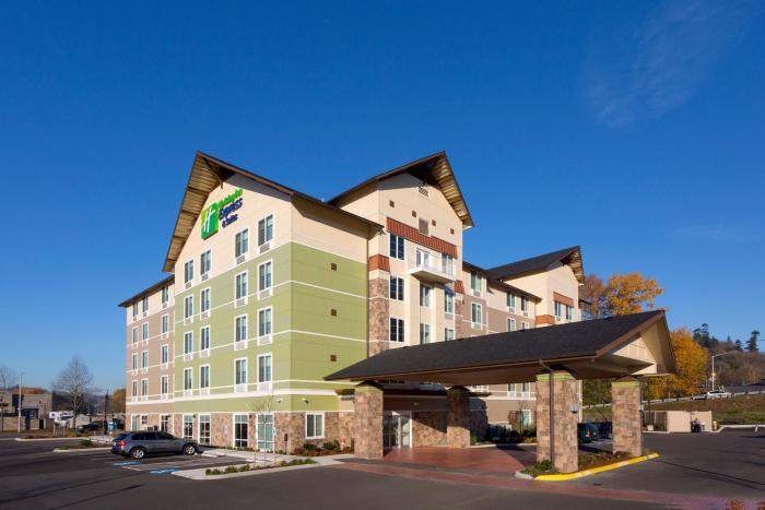 holiday inn express and suites seattle south tukwila