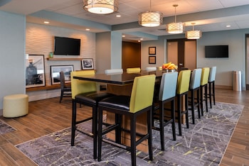 Hampton Inn Omaha Airport,Council Bluffs>>Carter Lake,3 star