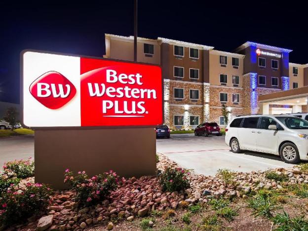 Best Western Plus Buda Austin Inn & Suites