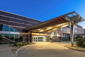 days inn and suites by wyndham lubbock medical center