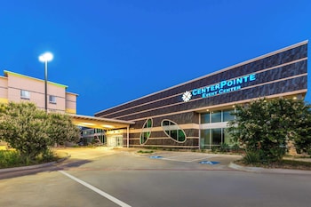 days inn and suites by wyndham lubbock medical center