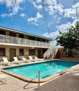 sheridan suites apartments hotel