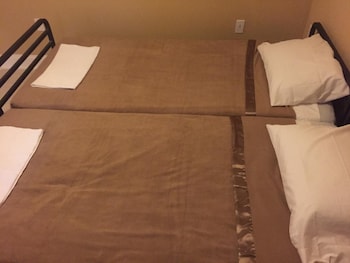 dc international hostel 2