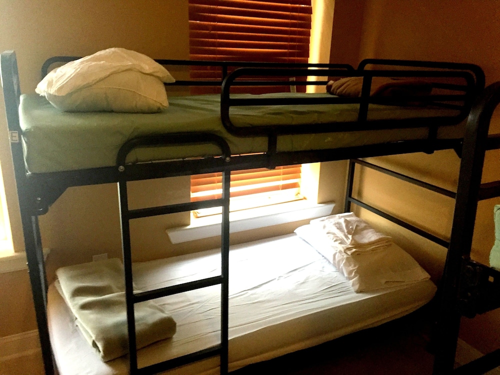 dc international hostel 2