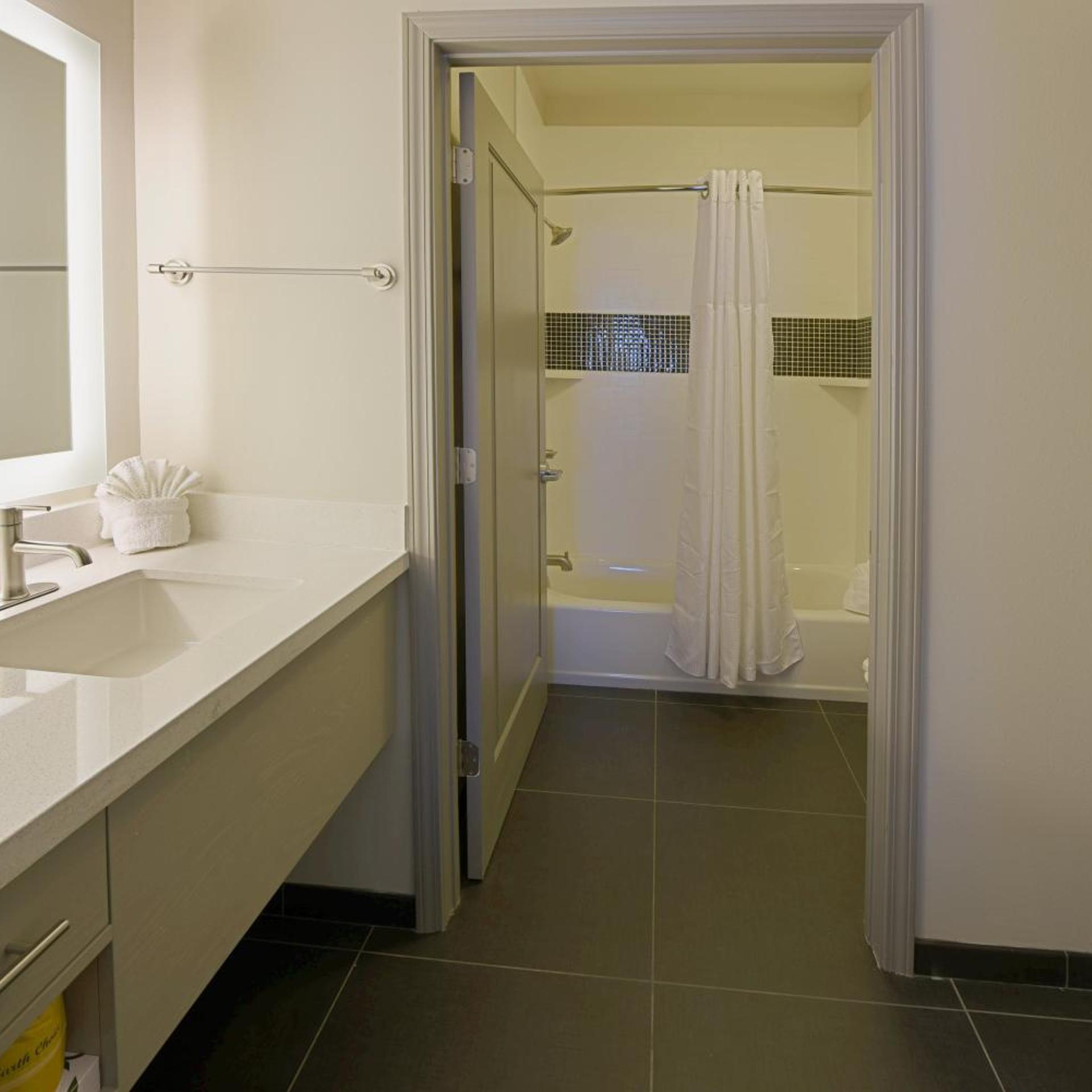 staybridge suites little rock medical center by ihg