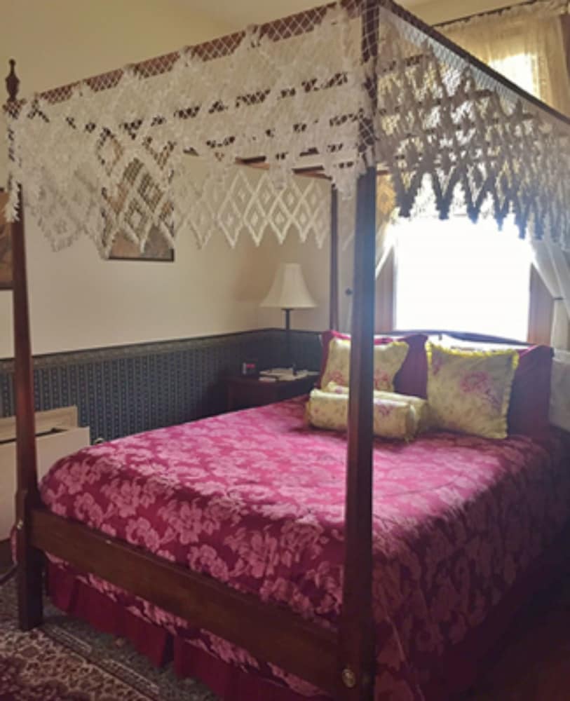 inn at the canal bed and breakfast