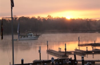 inn at the canal bed and breakfast