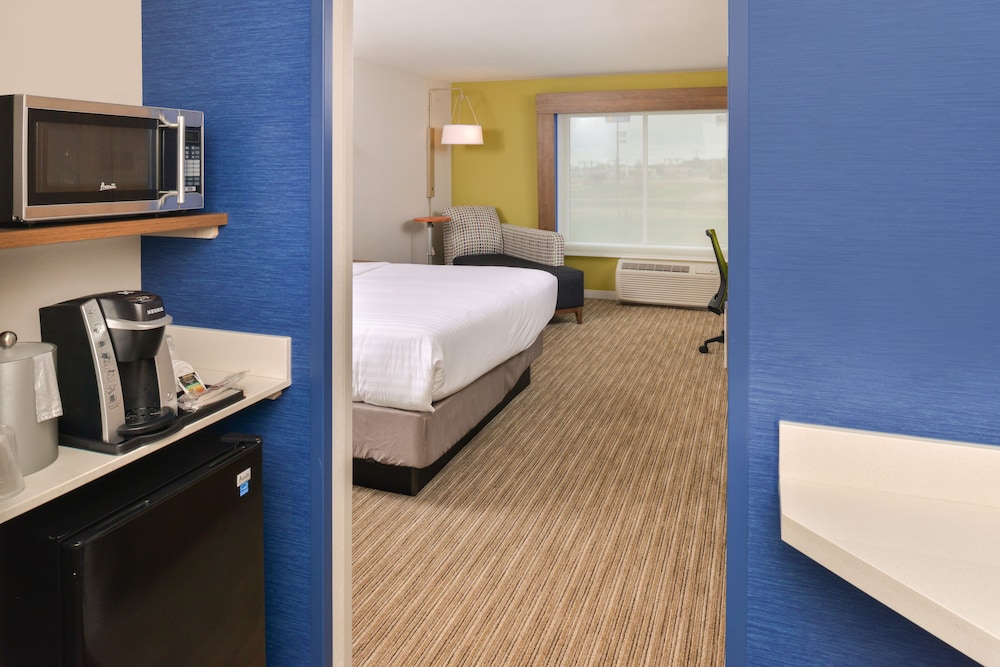 holiday inn express and suites ogallala by ihg