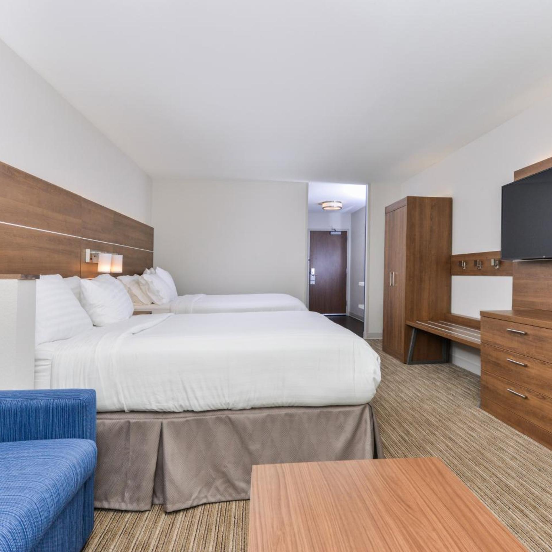 holiday inn express and suites ogallala by ihg