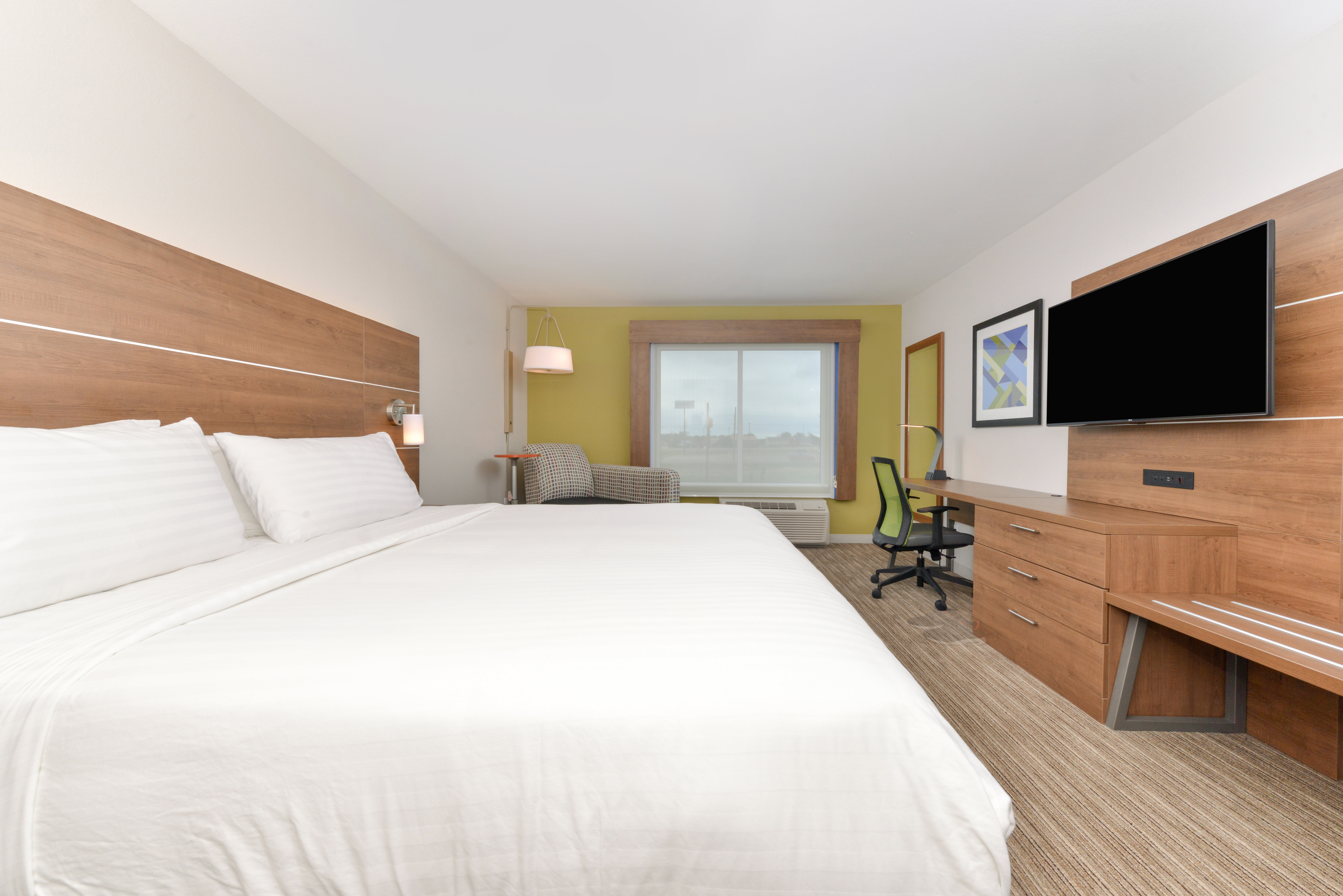 holiday inn express and suites ogallala by ihg