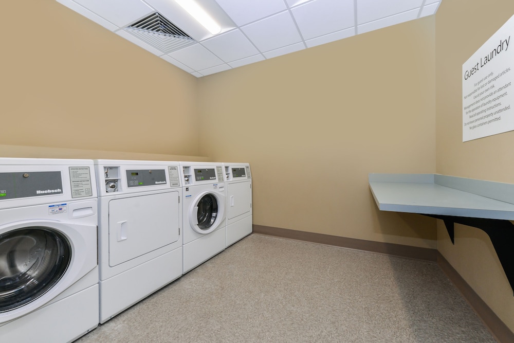 holiday inn express and suites ogallala by ihg