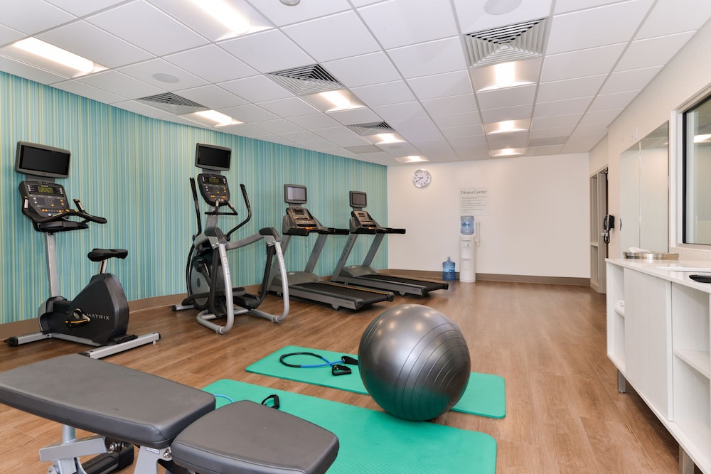 holiday inn express and suites ogallala by ihg