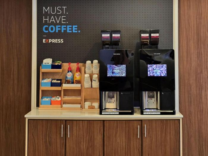 holiday inn express and suites ogallala by ihg