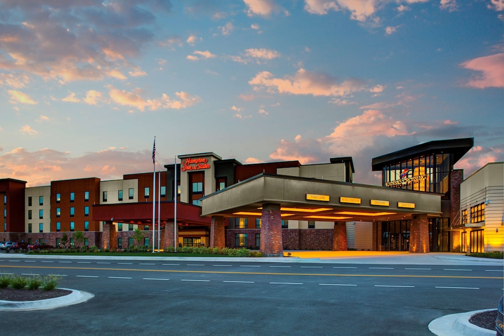hampton inn and suites pittsburg kansas crossing