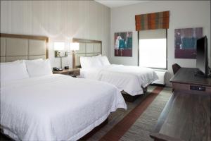 hampton inn and suites pittsburg kansas crossing