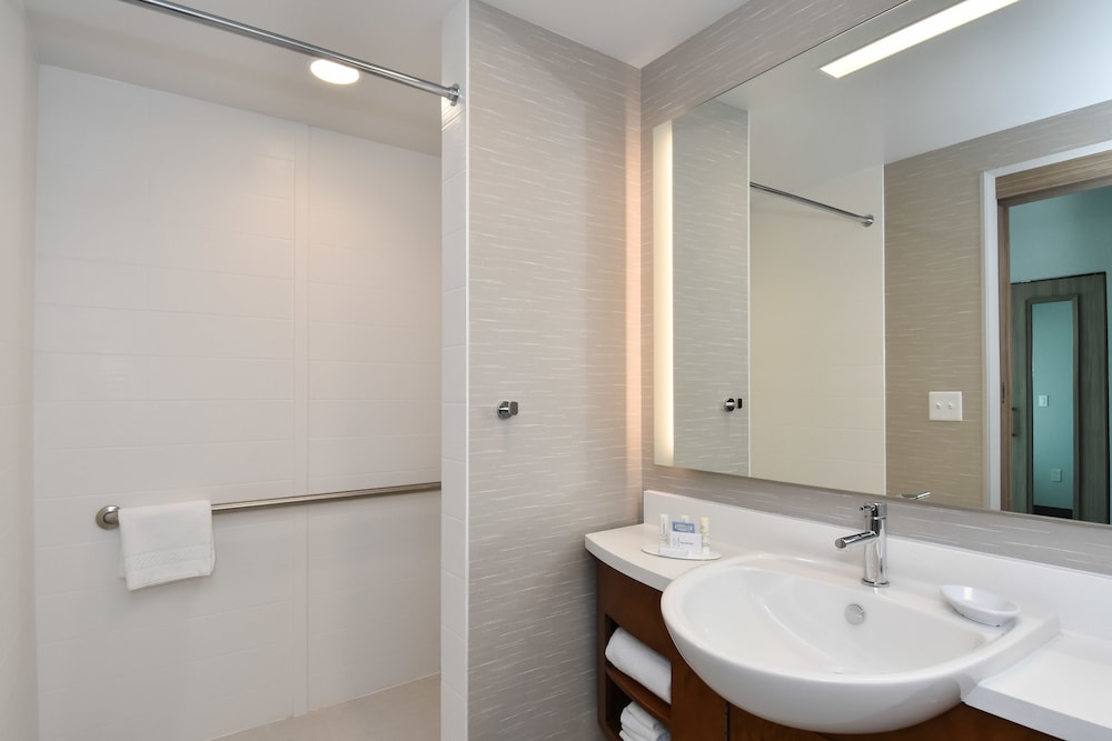 springhill suites charlotte city center