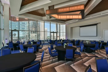 springhill suites charlotte city center