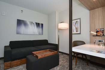 springhill suites charlotte city center