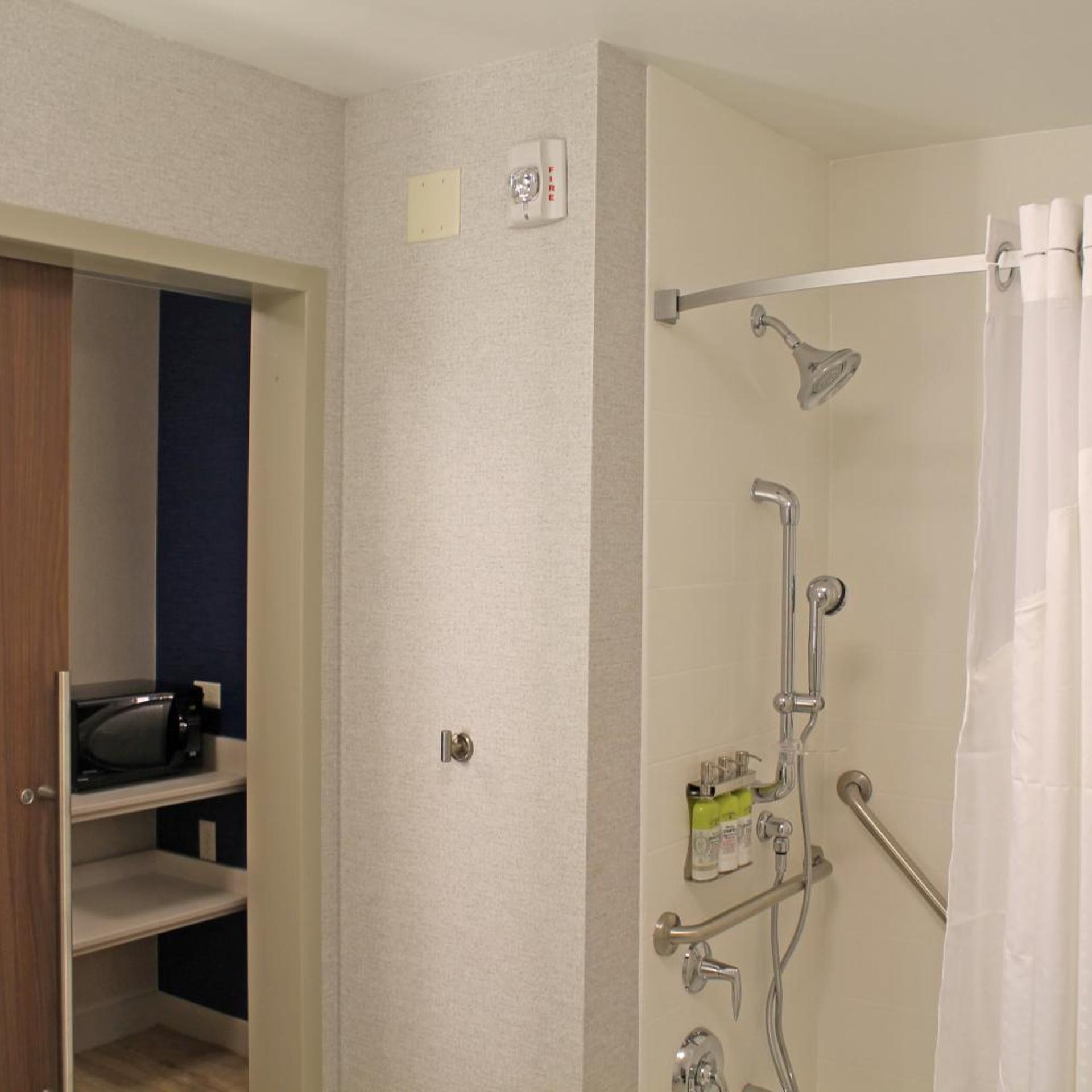 holiday inn express and suites st louis south i 55