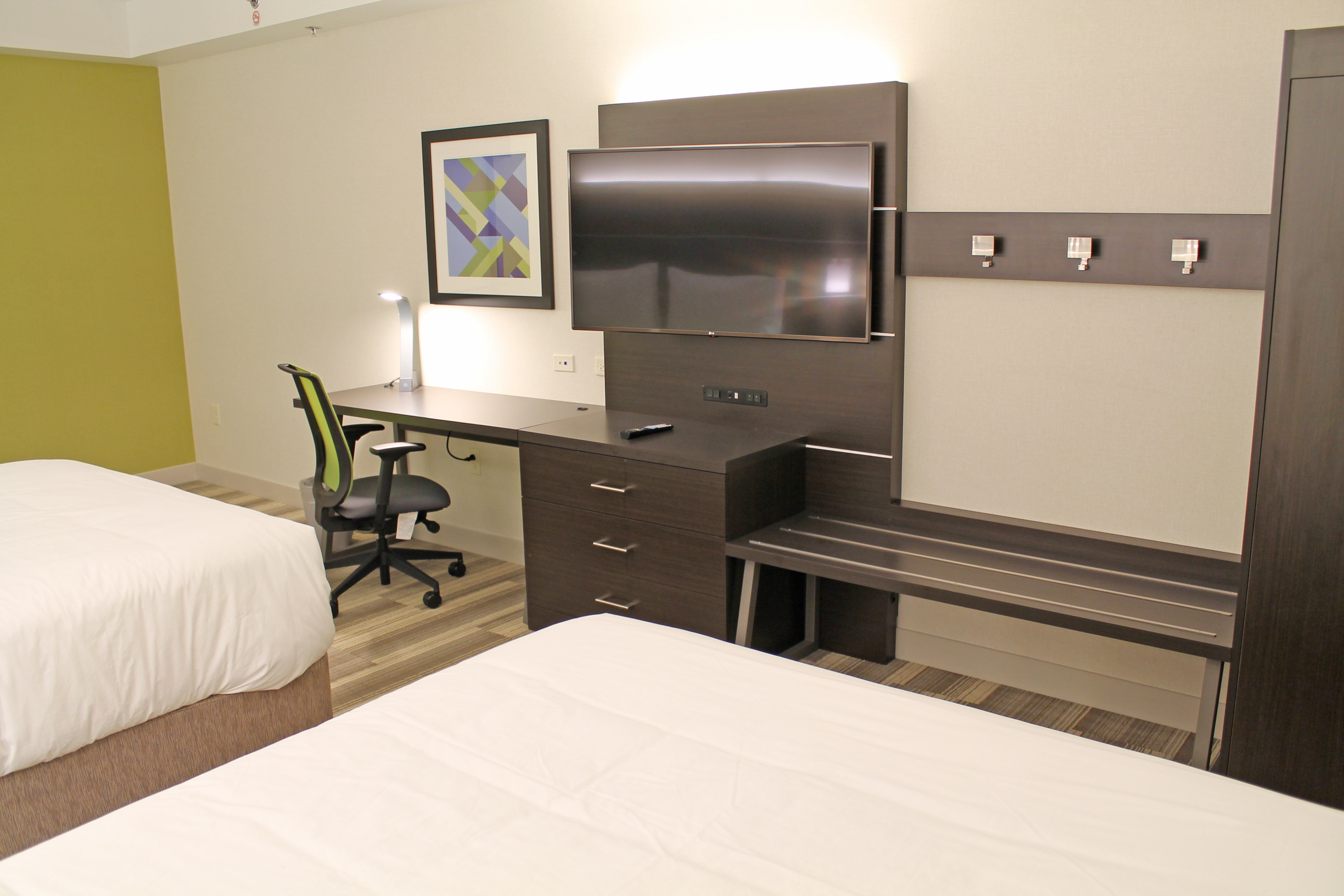 holiday inn express and suites st louis south i 55