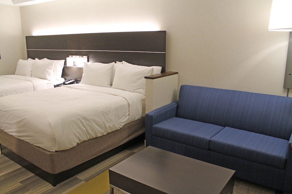 holiday inn express and suites st louis south i 55