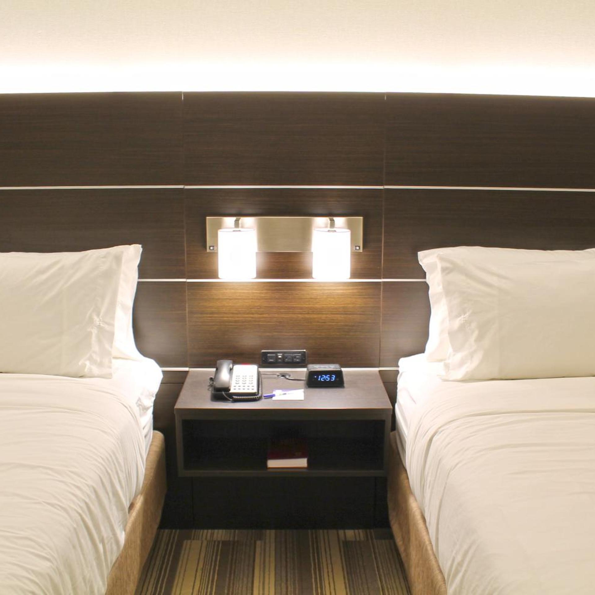 holiday inn express and suites st louis south i 55