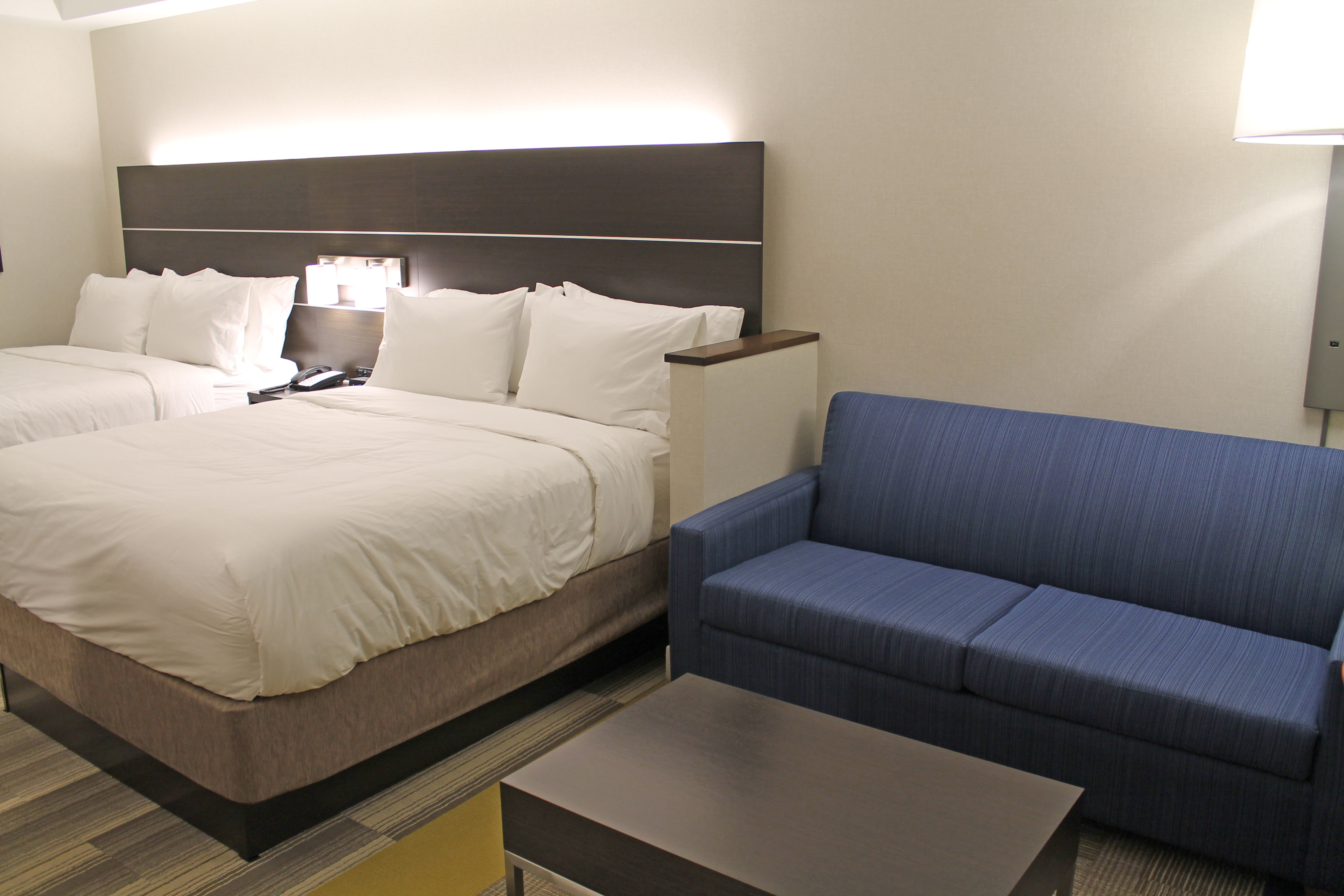 holiday inn express and suites st louis south i 55
