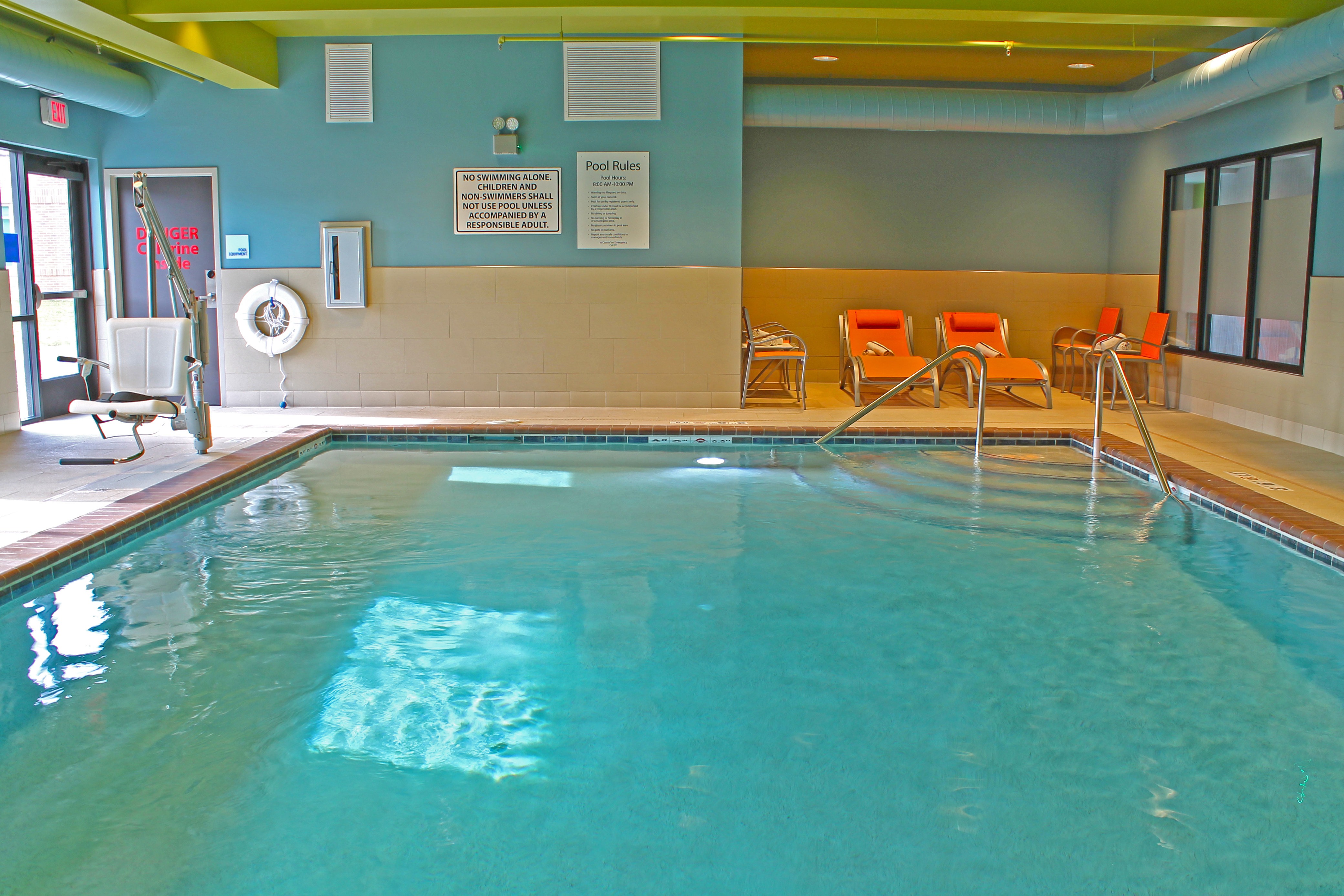 holiday inn express and suites st louis south i 55