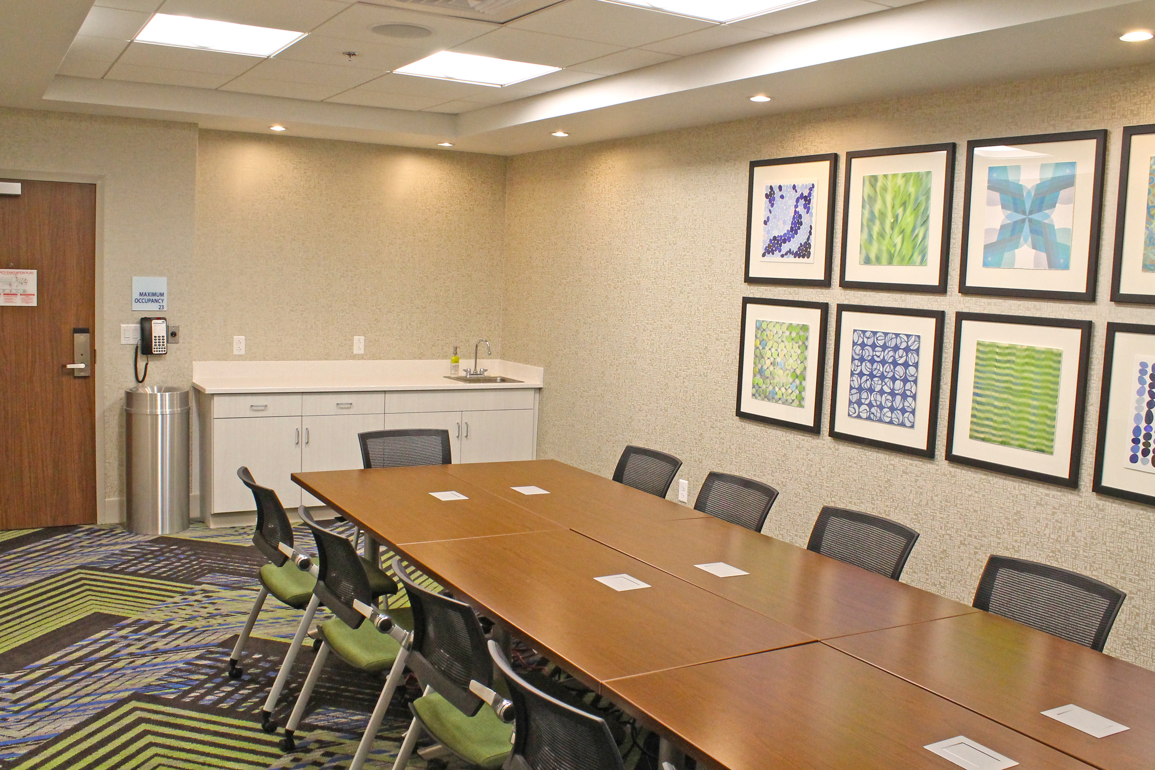 holiday inn express and suites st louis south i 55