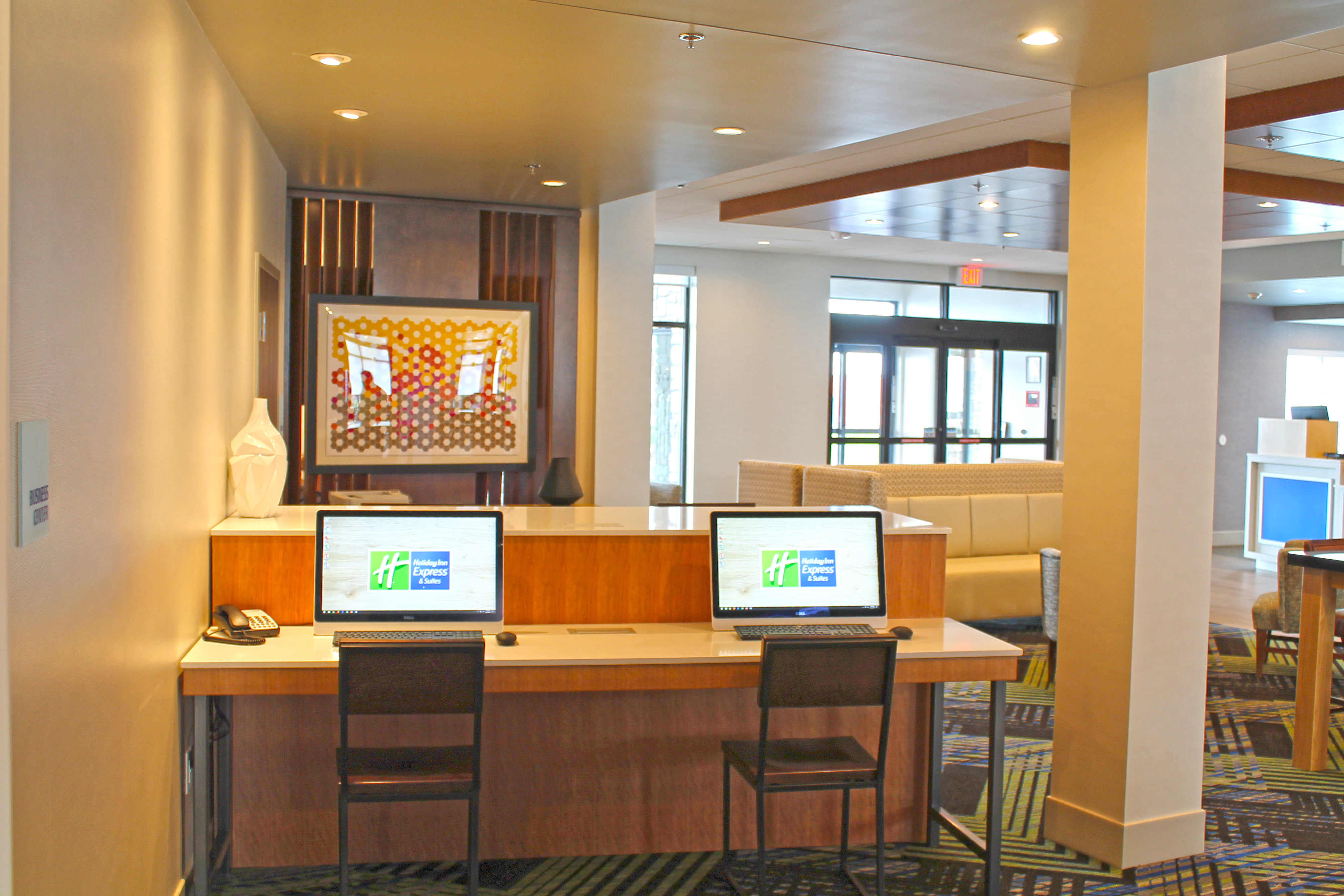 holiday inn express and suites st louis south i 55