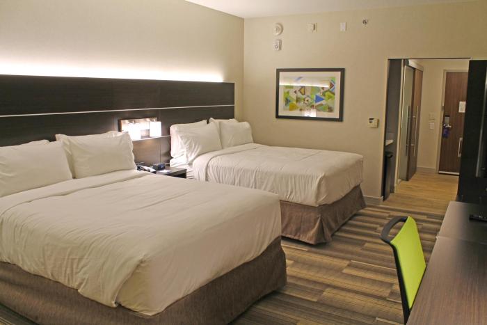 holiday inn express and suites st louis south i 55