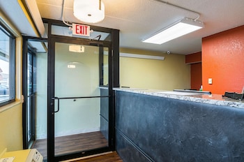econo lodge