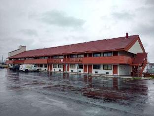 Travelodge By Wyndham Chicago - South Holland,Near Midwest Carvers Museum,2 star