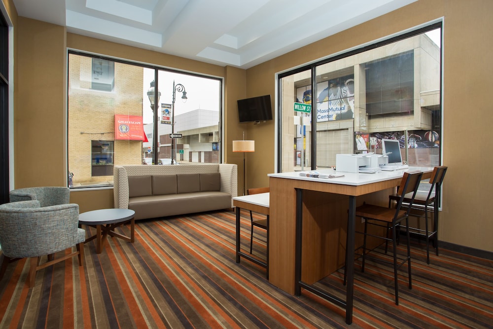 holiday inn express springfield downtown by ihg
