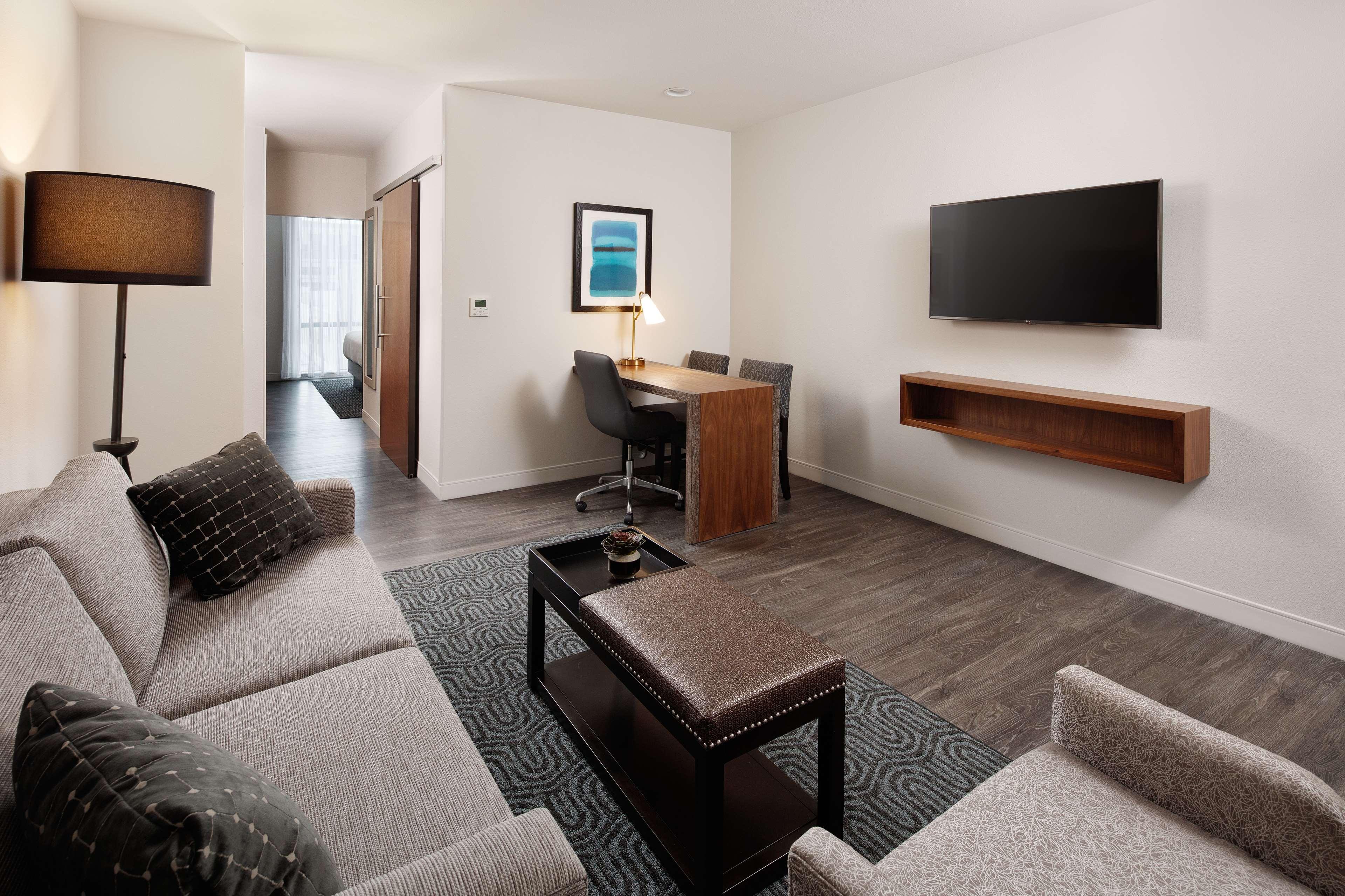 embassy suites by hilton amarillo downtown