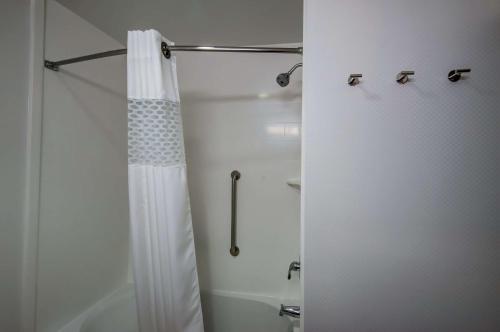 hampton inn by hilton plant city