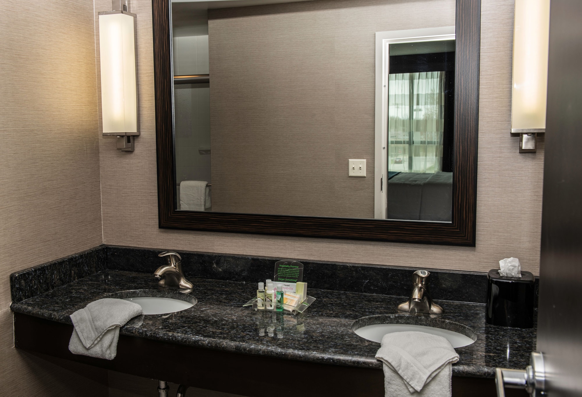 holiday inn paducah riverfront by ihg
