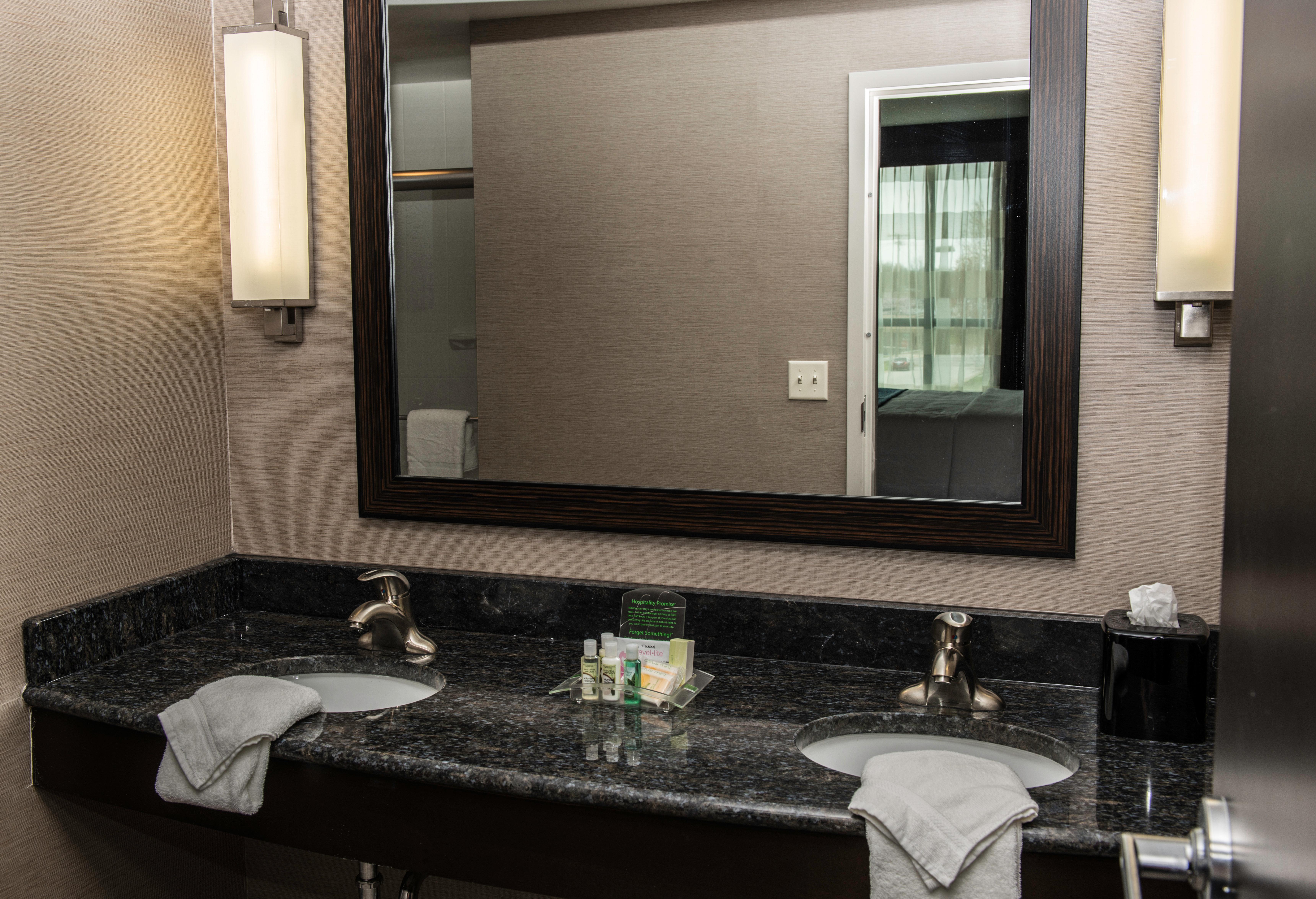 holiday inn paducah riverfront by ihg