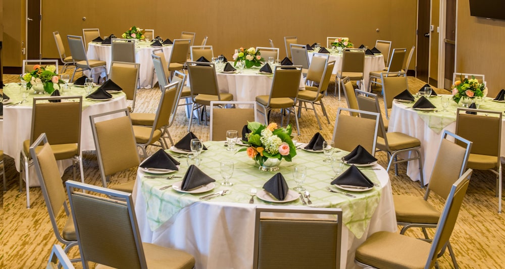 holiday inn paducah riverfront by ihg