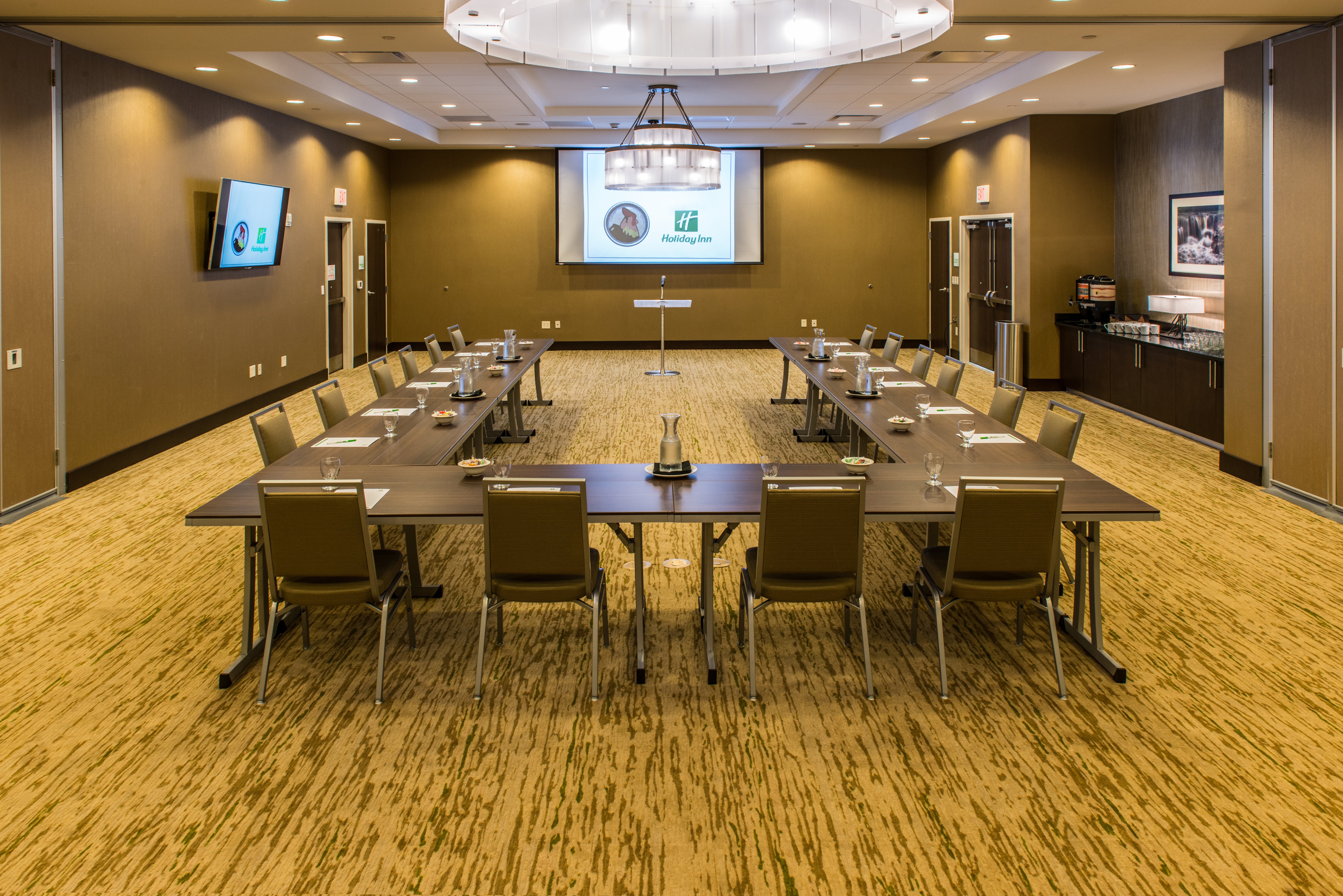 holiday inn paducah riverfront by ihg