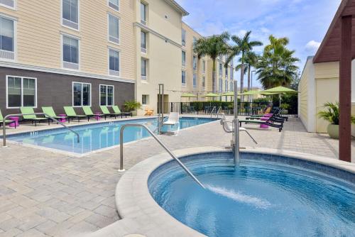 home2 suites by hilton nokomis sarasota casey key