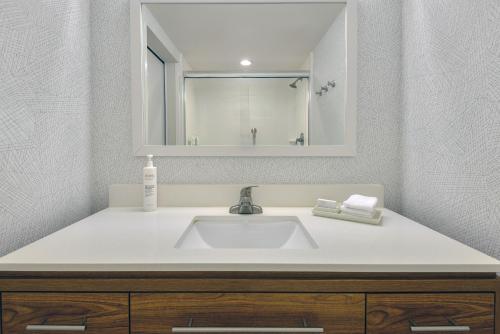 home2 suites by hilton nokomis sarasota casey key