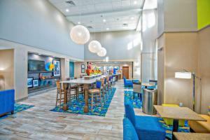 hampton inn and suites mary esther fort walton beach