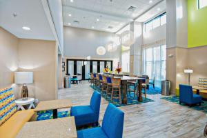 hampton inn and suites mary esther fort walton beach