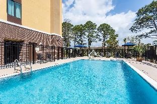 hampton inn and suites mary esther fort walton beach