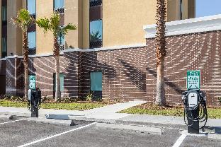 hampton inn and suites mary esther fort walton beach