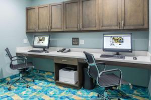 hampton inn and suites mary esther fort walton beach