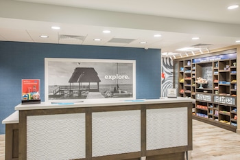 Hampton Inn & Suites Mary Esther-Fort Walton Beach,Fort Walton Beach - Destin>>Fort Walton Beach,3 star
